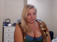 I am your virtual Findom fetish. I like to control you by professionally giving Joi, SPH, roleplay fetish, chastity, findom.