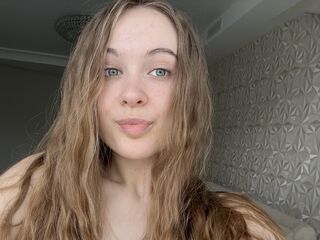 webcam babe chat room AlbertaClem