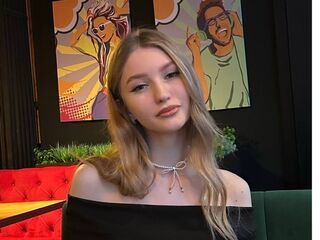 naked webcam girl masturbating ClarineTimson