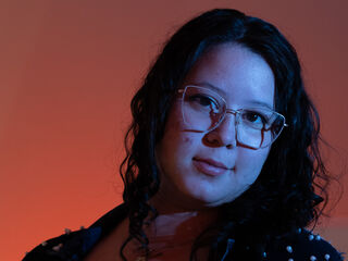 closeup web cam EliCapcher