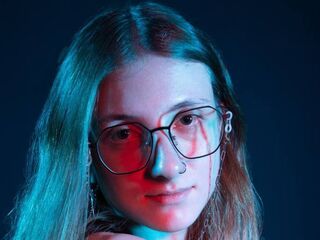 naughty EvelyneSchroff