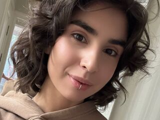 hot naked webcamgirl LillianKnight