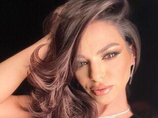 free live webcam chat Lizzie