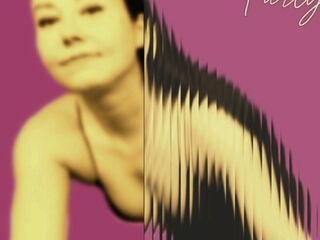 naughty web cam LucyLevatto