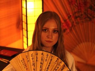 hot cam hooker MandiKressierer