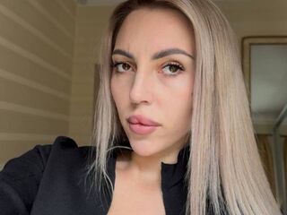 fingering camgirl video MelisaDee