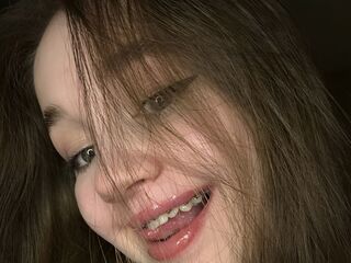 camslut naked OctaviaDeep