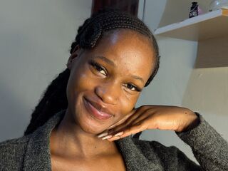 cam girl playing with vibrator TeresaShasha