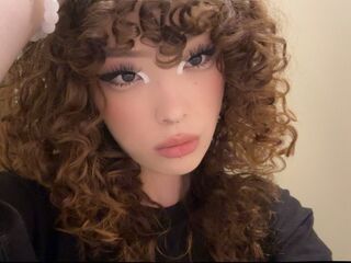 naked girl with cam fingering YangConnie