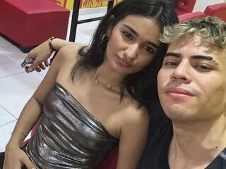 nude cam girl fucking boyfriend MadissonandRobin