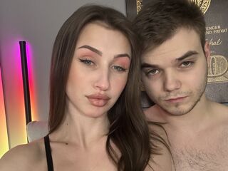 couple webcam VikkiGeorge