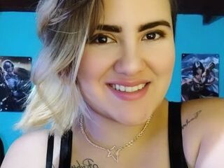 bizarre webcam ZussanGravereign