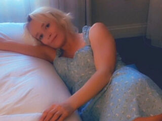 hot live cam AbbeyLynne