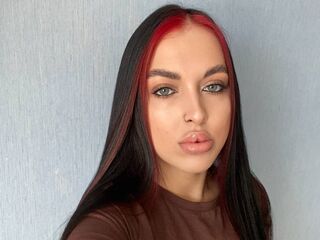 camgirl masturbating with vibrator AgataDiamonds
