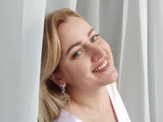 webcamgirl chat AlexaDeneuve