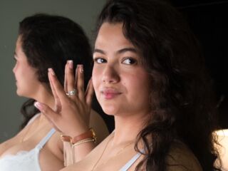 cam girl showing tits AliceMorellli