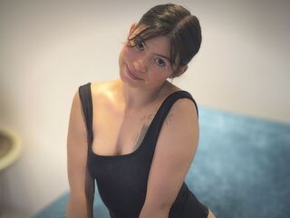 camwhore nude AmeliLuna
