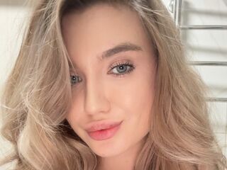 camgirl playing with sextoy AnnettLankaster