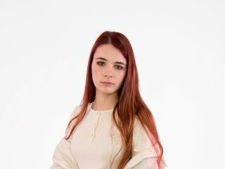 cam girl playing with sextoy AsiaRavenelle