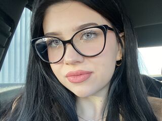 hot cam girl spreading pussy AvaPoisonous