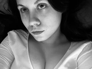 free live cam chat BelaWink