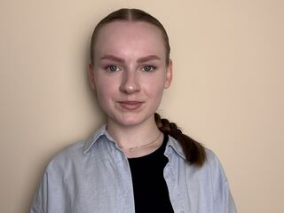 hardcore webcam sex BettyannGrenon