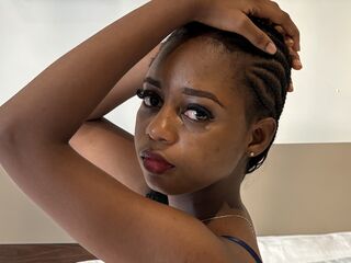 camwhore shaved pussy BrianaHadid