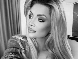 live chat room BriannaReynold