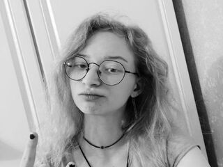 sexy live cam girl BrittenyTannen