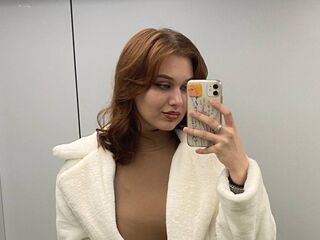 hot chatroom BrynnMeury