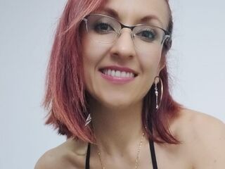 free adult cam CataMoreno