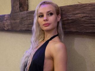 sexy cam girl CathiGetsinger