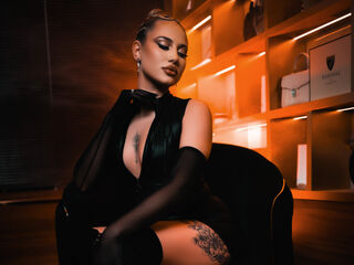 webcamgirl chat room ChloeGracey