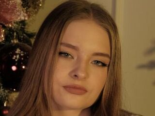 adult chat room CindiBrunot