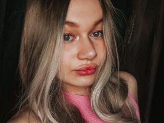 camgirl picture CirillaAkerman