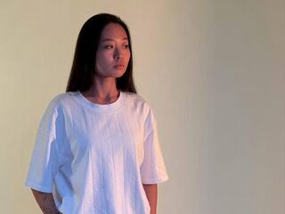 hot cam girl masturbating with sextoy DannetteRiecke