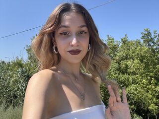 masturbating cam girl DarylEdwards