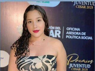 voyeur webcam ElaMaxwell