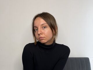 erotic webcam EleonoraSzabo