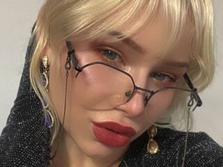 camgirl live porn webcam EmilisaMoon