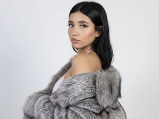 camslut masturbating EmyDilucas