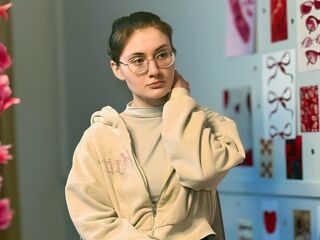 livesex cam girl GemmaLlewellyn