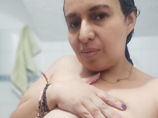 cam girl webcam sex IbannaBely