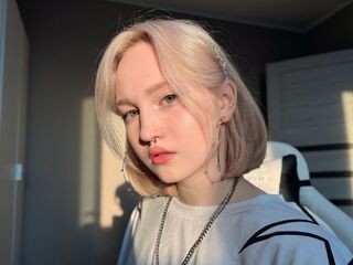 free video chat room IleneDrones