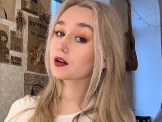 jasmin webcam model IlianaEggenberg