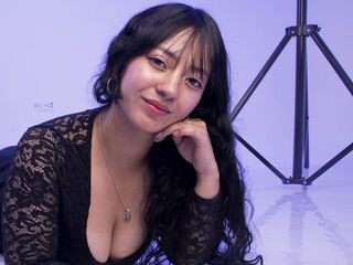 adult webcam chatroom IsabellaBot