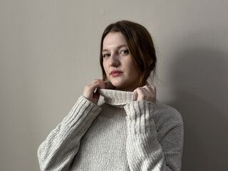 cambitch JeannineHerzog