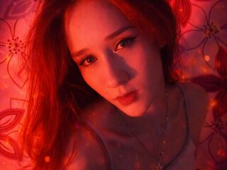 sexy cam girl JulieCusanelli