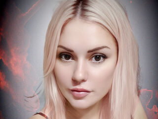 free chat KarinaEvani