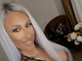 naked cam chatroom KarlaBart